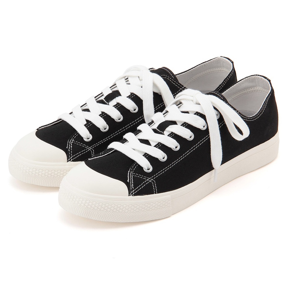 Muji Men’s Black and White Sneakers Size 26.5